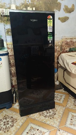 રેફ્રિજરેટર (ફ્રિજ )