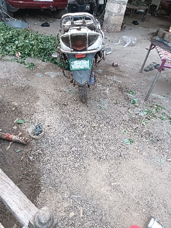 બેટરી વારી ઞાડી વેચવાની છે