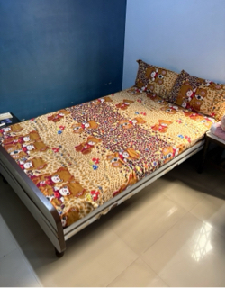 6x4 size bad with mattress