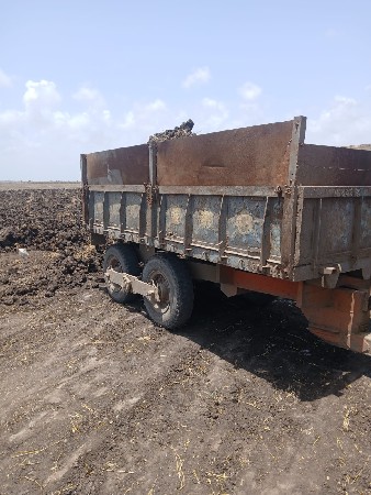 4 વ્હીલ ટોલી વેચવાની છે