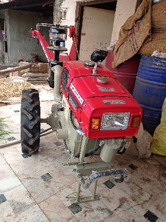 paver tiler.