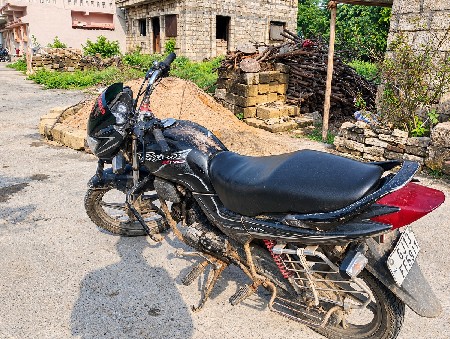 વેચવા ની છે