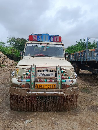 બોલેરો મેકસીટક + મોડલ ૨૦૦૯