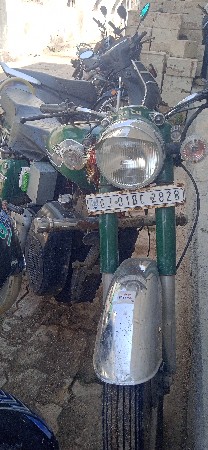ઈનફીલ.   ડીજલ.   પારષીગ