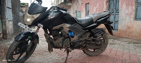 Honda unicorn 2015