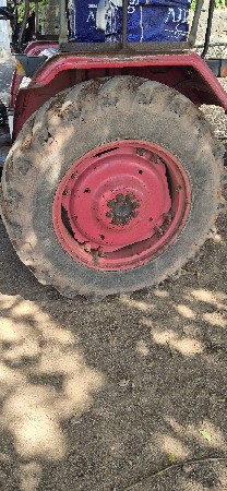 ટાયર વેચવાના છે