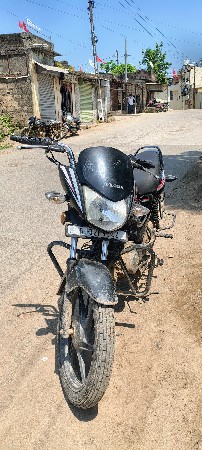ટુ વ્હીલર વેચવાનું છે
