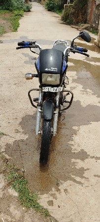 Gadi vechavani chhe