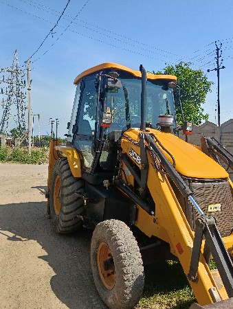 jcb 3 dx 11/2014