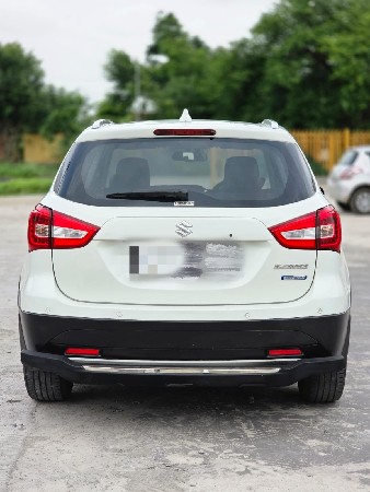 S-cross top model