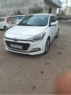 aa gadi vechvani chhe