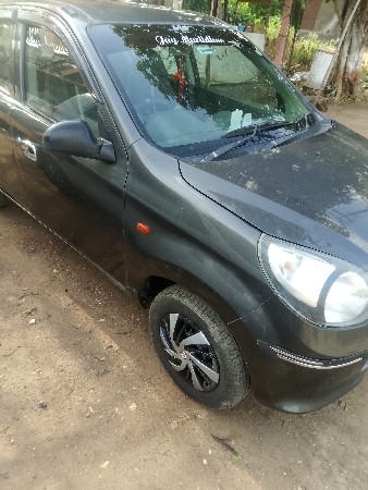 આ ગાડી વેચવાની છે alto 800