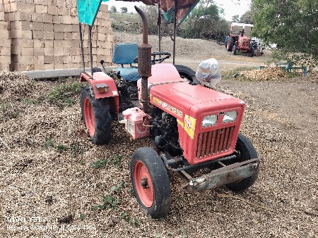 યુવરાજ 215