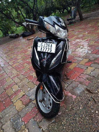 વેચવાનું છે
