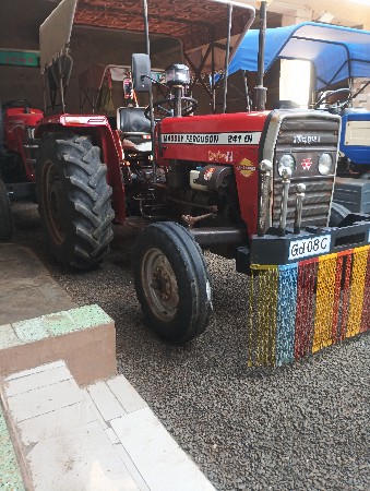 tractor