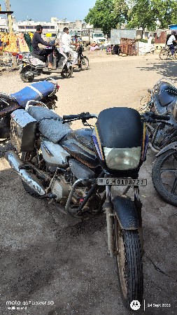 આ બાઈક વેચવાની છે
