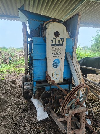 ઠેસર