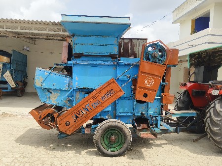 જયંત થ્રેસર આપવાનું છે