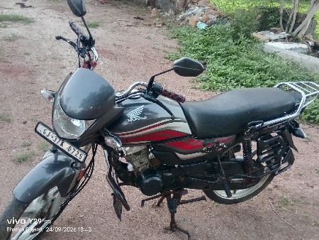 ટુ વ્હીલર વેચવાનું છે