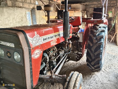 ટ્રેકટર વેચવાનું છે.