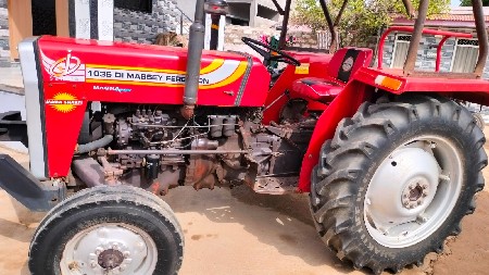 ટ્રેક્ટર વેચવાનું સે