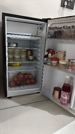 ક્રોમા 84લીટર નાનું ફ્રીઝ