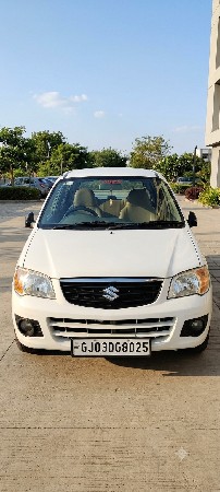 આ ગાડી વેચવાની છે 2017 નું મોડલ છે