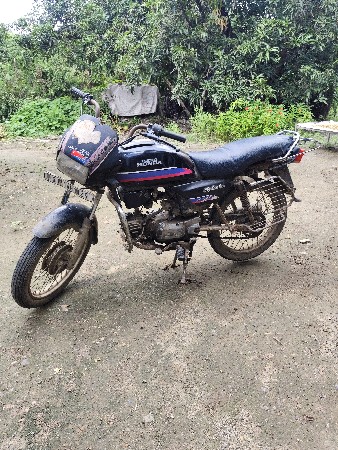 ટુ વીલ ગાડી વેચવાની છે સ્પ્લેન્ડર