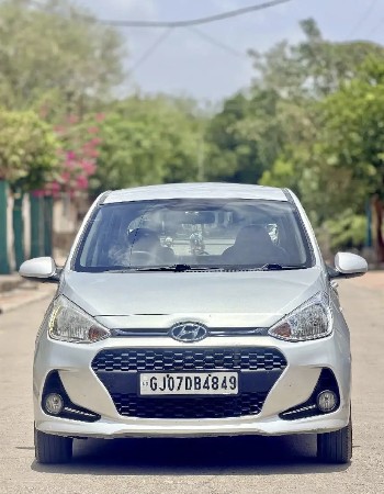 Grand i10