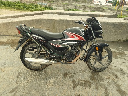 ગાડી વેચવાની છે