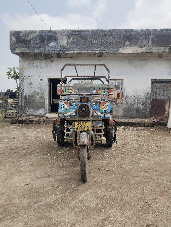 રીક્ષા વેચવાની છે