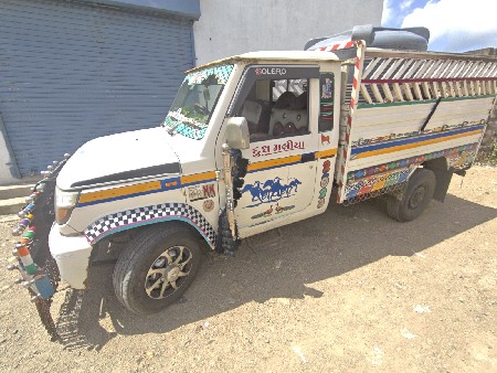 બોલેરો વેચવા નો છે