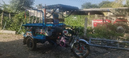 રીક્ષા વેચવાની છે