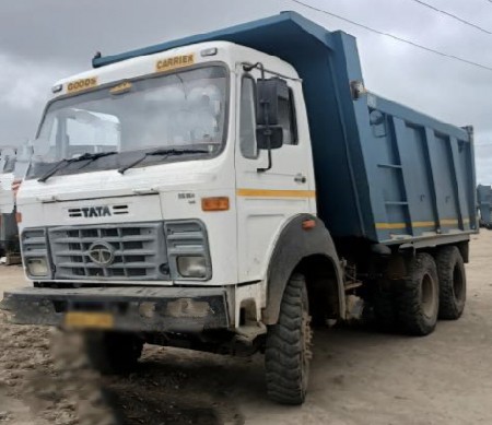 TATA નું ડમ્ફર લેવાનું છે અરજન્ટ મા