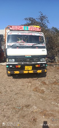 મોડલ 2011