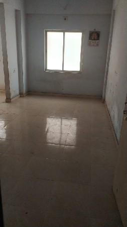 અર્જન્ટ મકાન વેચવાનું છે (ફ્લેટ)