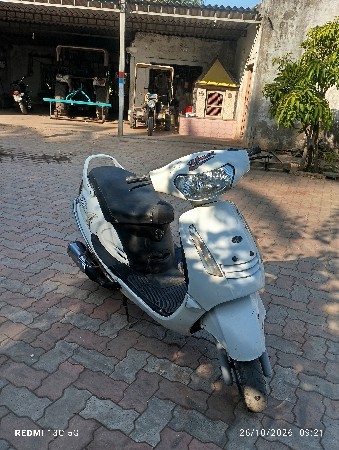 આ સ્કુટર વેચવાની છે
