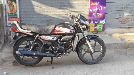 HF DELUXE વેચ વાનું. છે ..