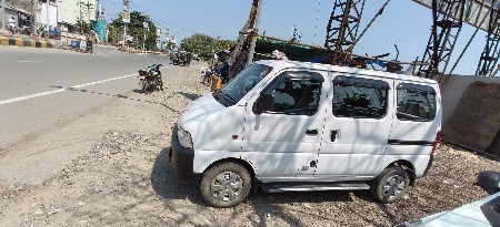 eeco ગાડી વેચવાની છે