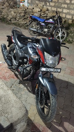 ટુ વ્હીલર વેચવાનું છે