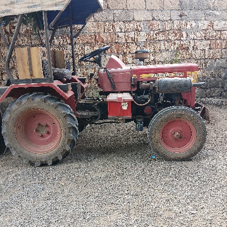 મીની ટ્રેક્ટર વેચવાનું છે