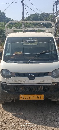 mahindra zeeto