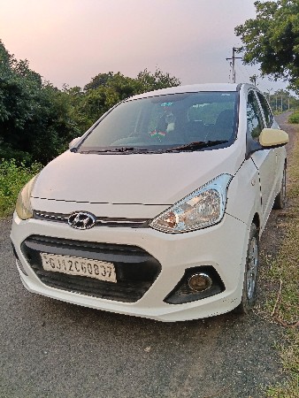 grand i 10.petrol cng 2014.12