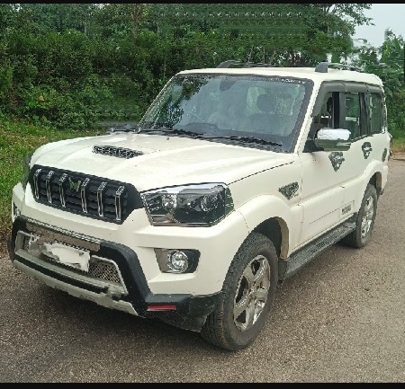 Scorpio ગાડી લેવાની છે અરજન્ટ માં