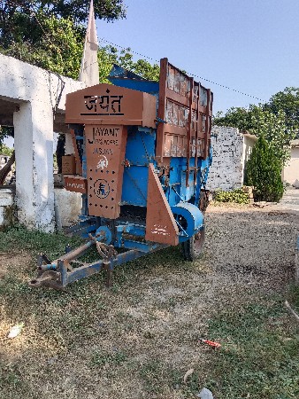 જયંત થ્રેસર  23 નું મોડલ