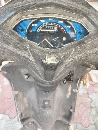ટુ વ્હીલર વેચવાનું છે