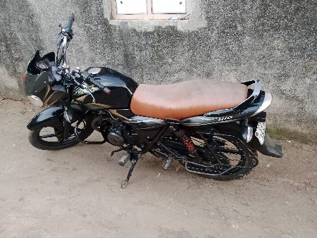 ગાડી વેચવાની છે
મોડલછે૨૦૦૧૧