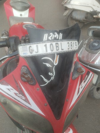 R15