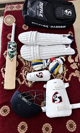 CRICKET KIT