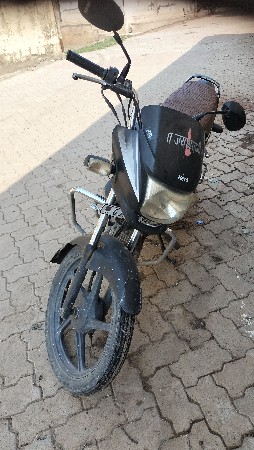 ટુ વ્હીલ વેચવાની છે